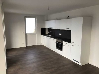 4 ZKB, Balkon, WC, Keller, 110qm, Einbauküche