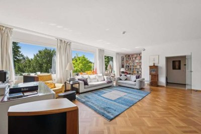 Hell, ruhig, repräsentativ – 4-Zimmer-Wohnung mit Parkblick & Tiefgaragenstellplatz