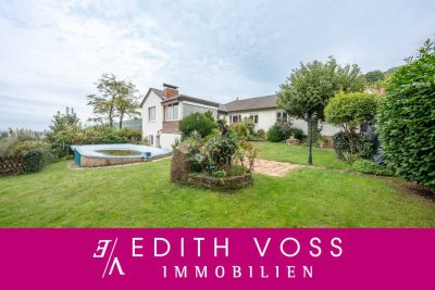 Zentrumsnah gelegener Bungalow  mit großem Grundstück und Pool in bester Wohnlage Weinheims