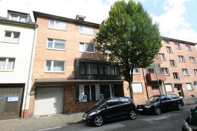 DU-Neudorf, Liliencronstr. 23, 4. OG, 41 m², 1 Zi., Wohnküche, D, Bad mit Wanne u. Fenster