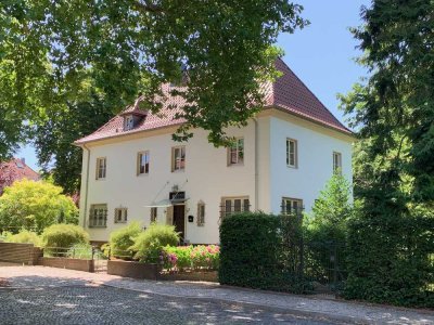 Schicke Kaffeemühle in Best-Lage,  ruhig gelegen, mit „gewachsenem“ Gartenbestand ....zentrumsnah