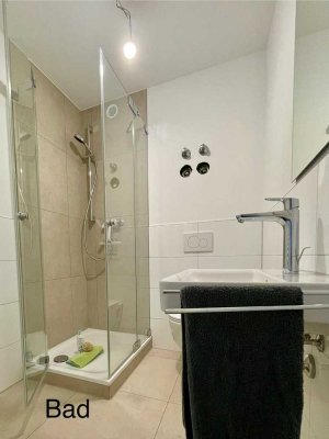 im 1. Stock gelegene, helle, generalsanierte 3-Zimmer-Wohnung, Küche, Bad und Balkon