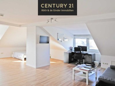 Großzügige 1-Zi.-DG-Wohnung im Herzen von Gießen