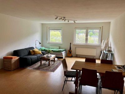 Ansprechende und sanierte 2,5-Raum-Wohnung mit Balkon zentral in Altena