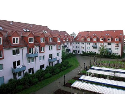 Renovierte und teilmöblierte 1-Zimmer-Wohnung mit kleiner Einbauküche in Lübeck für Nichtraucher
