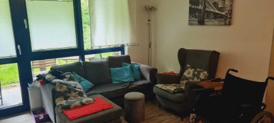 Freundliche barrierefreie 2-Zimmer-Wohnung mit kleiner Terrasse und Einbauküche in Castrop-Rauxel