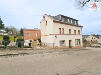 Ihr neues Zuhause mit viel Potential - 
solides Wohn- und Geschäftshaus in Bernsbach
