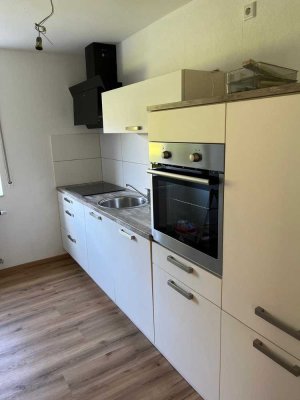 Frisch renovierte 3-Zimmer-Erdgeschosswohnung mit Terrasse