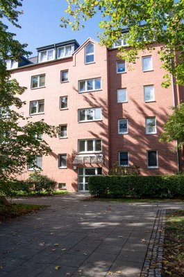 Komfortable 5-Zi-Wohnung über 2 Etagen mit Balkon, Wohnküche und 2 Bädern