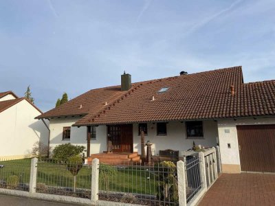 3-Zimmer-Dachgeschosswohnung mit Balkon und Einbauküche in Vohburg an der Donau