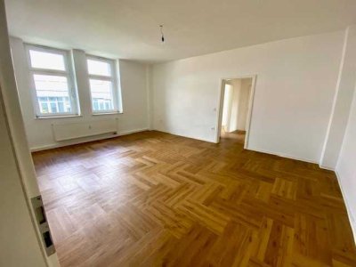 Nette Nachbarn gesucht: individuelle 2-Zimmer-Wohnung mit viel Platz