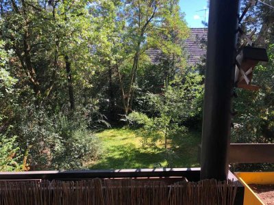 Möbelierte 2 Zimmer Wohnung mit EBK und 2 Balkonen! Nebenkosten inkl. Internet und Strom!