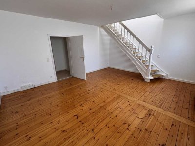 Freundliche 3-Zimmer-Maisonette-Wohnung mit gehobener Innenausstattung in Hannover