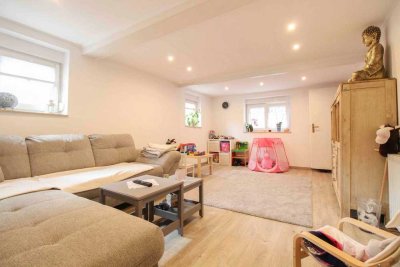 Historischer Charme trifft moderne Ausstattung – Einfamilienhaus mit Hof in Hamm am Rhein