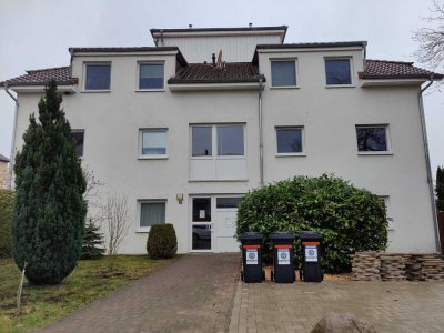 Langenhagen - Schulenburg: 3 - Zimmer - Wohnung mit großer Terrasse und Garage