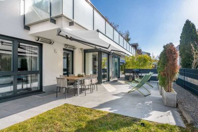Bildschöne, schwellenfreie 4-Zimmer-Gartenwohnung mit wohnlicher Hobby-Einheit
