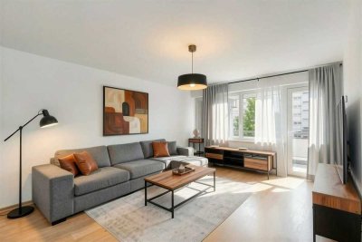 Attraktive 2-Zimmer-Wohnung mit Einbauküche, Balkon und Stellplatz