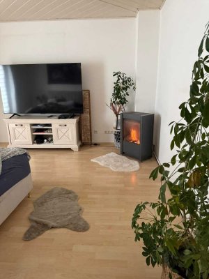 Gepflegte 2-Zimmer-Wohnung mit Balkon im 2. OG in Amberg