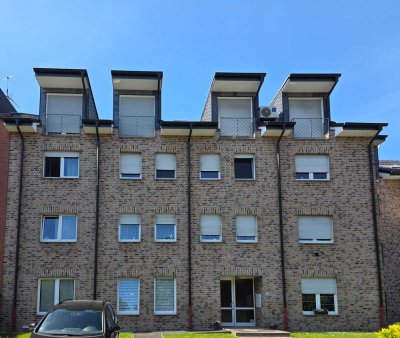 Gut geschnittene 2 R. Wohnung mit Dachterrasse in beliebter Lage von Oberhausen Schwarze Heide