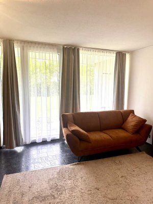Erdgeschosswohnung mit Terrasse 2 5-Zimmer