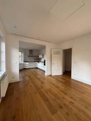 Attraktive Maisonettewohnung mit moderner Ausstattung, 2 Bädern und großzügiger Küche