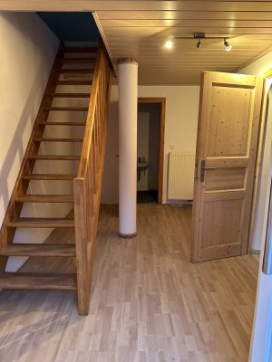Erstbezug nach Sanierung: Preiswerte 4-Zimmer-Doppelhaushälfte mit EBK in Bad Dürkheim