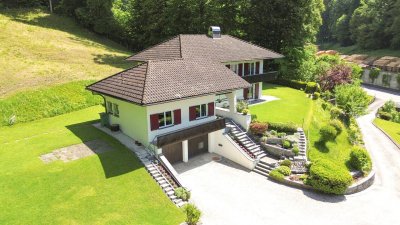 Exklusives Einfamilienhaus mit Doppelgarage in Schwarzach