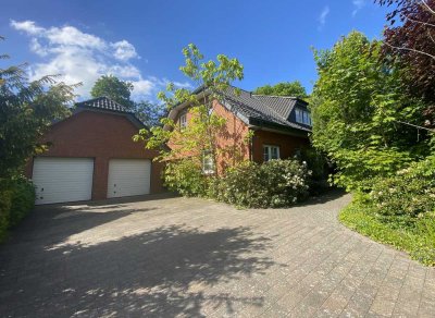 Exklusive Familienvilla mit Charme und Privatsphäre in Langenberg