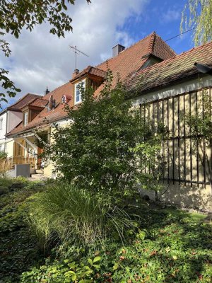 Sindelfingen: Einfamilienhaus mit Charme und Komfort