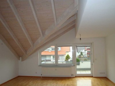 Helle 3,5-Zimmer Dachgeschosswohnung in Filderstadt(Sielmingen)