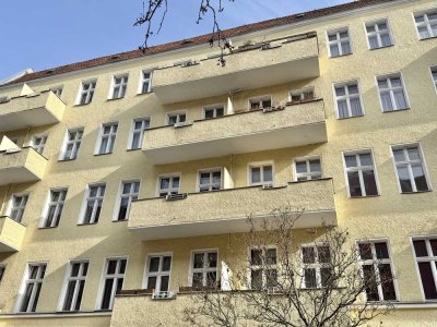 Eleganz trifft Geschichte - Stilvolle Altbauwohnung nahe Schloss Charlottenburg