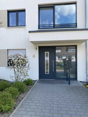 Für Firmen und Expats: Möblierte, elegante 3-Raum-Wohnung  in Bad Soden befristet zu vermieten
