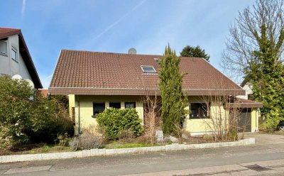 STILBAU bietet an: Großzügiges Wohnhaus in St. Leon