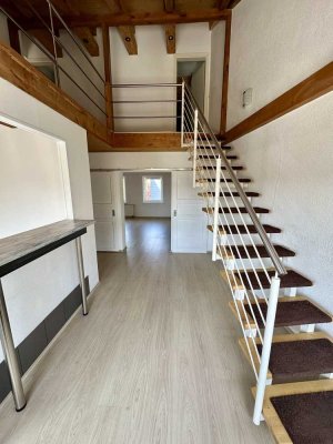 geräumige Maissonette 3 Raumwohnung mit Balkon zu vermieten