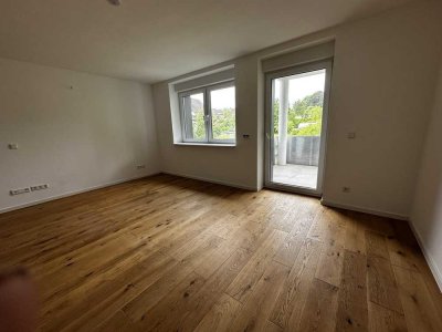 Neubauwohnung Barrierefrei mit  Aufzug, Balkon, Bad mit Fenster