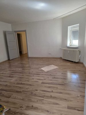 3 Zimmer - Wohnung zu vermieten