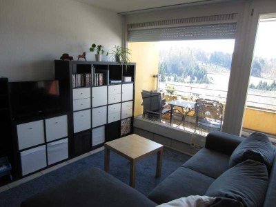 Tettnang schönes 1 Zi App 39qm, frei, mit Stellplatz, Dachterrasse tolle Fernsicht.