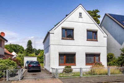 Einfamilienhaus mit großzügigem Grundstück und Garage in beliebter Lage von Bremen Fähr-Lobbendorf