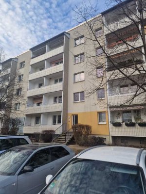3 RWE mit 61 m² mit Balkon - WG geeignet
