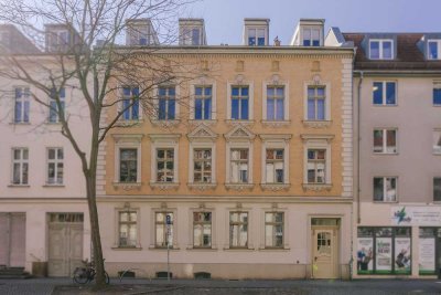 2-Zimmer Altbau-Charme mit Terrasse & Balkon in Babelsberg – Solide Kapitalanlage in zentraler Lage