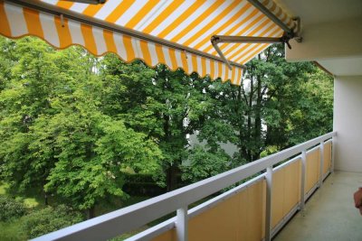 Helle 2-Zimmer Wohnung im 2. OG mit Balkon in Köln-Rodenkirchen
