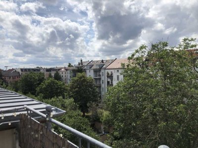 Renovierter 2-Raum Wohntraum mit Dachterrasse + Abendsonne in GOHLIS