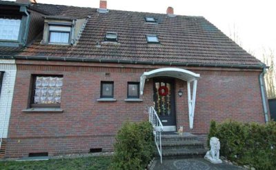 Einfamilien-Doppelhaushälfte mit Garten in ruhiger Lage von Herten-Südost