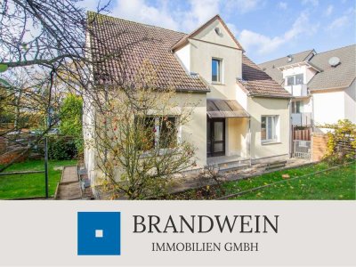 Ein Haus mit Geschichte und Potenzial – gestalten Sie Ihr neues Zuhause in Enger