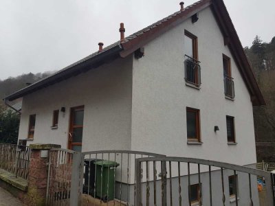 Schönes 7-Zimmer-Haus in 67475, Weidenthal