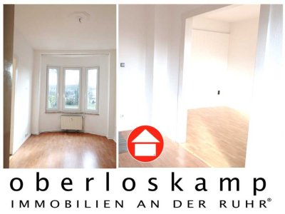 2 - Zimmer Altbau-Wohnung mit Balkon in zentraler & beliebter Lage von Mülheim - Heißen