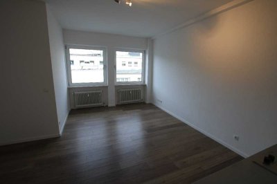 Appartement mit EBK in direkter Stadtmitte! Ab sofort