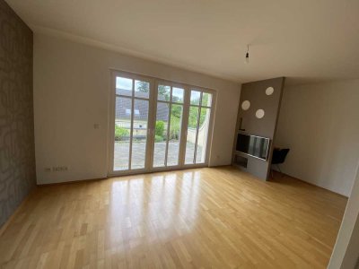 Geschmackvolle 1,5-Raum-Wohnung mit Terrasse und EBK in Kleinmachnow