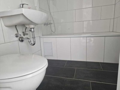 Sofort Bezugsfertig! Helle 2-Zimmer-Wohnung im Herzen von Vogelstang