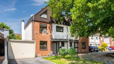 Charmante Doppelhaushälfte mit ausgebautem Dachgeschoss und moderner Ausstattung in ruhiger Lage